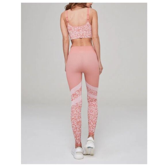 Varley Emerson Orchid Leopard Legging size small - Picture 2 of 5